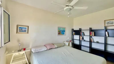 Apartment on the street photo 3