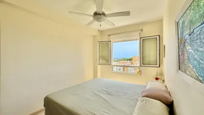 Apartment on the street photo 4