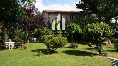Chalet en venta en Calle Cruceiro de Roo, Outes de 1.800.000 €