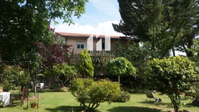 Chalet en venta en Calle Cruceiro de Roo, Outes de 1.800.000 €