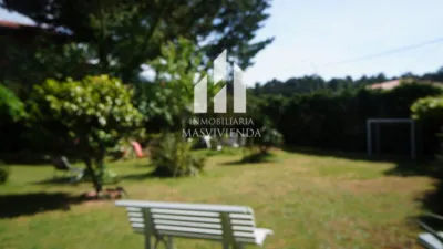 Chalet en venta en Calle Cruceiro de Roo, Outes de 1.800.000 €