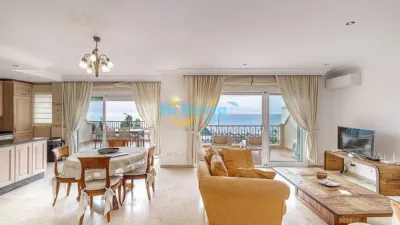 Penthouse in 1A. Beachfront Line, Close to the Town photo 9