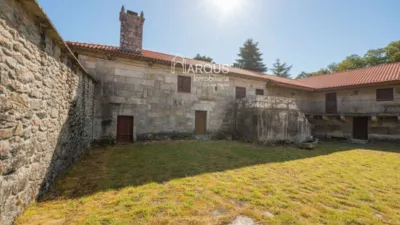 Casa – Pedrouzos, Pedrouzos de Abaixo, Cabreiros - Más