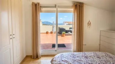 Penthouse in Urbanización El Hacho-La Duquesa Golf photo 15