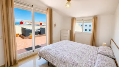 Penthouse in Urbanización El Hacho-La Duquesa Golf photo 17