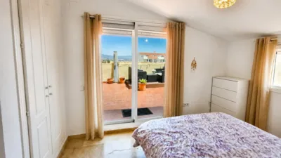 Penthouse in Urbanización El Hacho-La Duquesa Golf photo 18