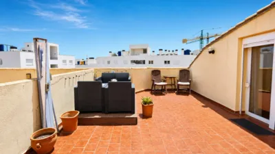 Penthouse in Urbanización El Hacho-La Duquesa Golf photo 36