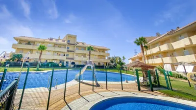 Penthouse in Urbanización El Hacho-La Duquesa Golf photo 5