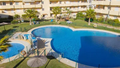 Penthouse in Urbanización El Hacho-La Duquesa Golf photo 7