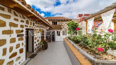 Chalet in Granadilla photo 2