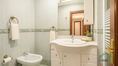 Piso en venta en Calle del Progreso, 17, Ceares-Jesuitas (Distrito Este. Gijón) de 199.000 €