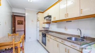 Piso en venta en Calle del Progreso, 17, Ceares-Jesuitas (Distrito Este. Gijón) de 199.000 €