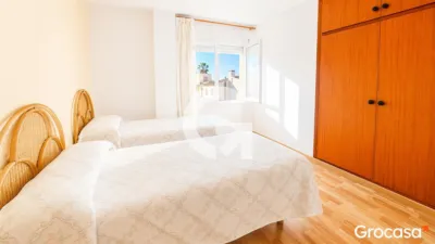 Attic in Carrer de Josep Tarradellas photo 16
