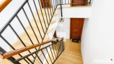 Attic in Carrer de Josep Tarradellas photo 23