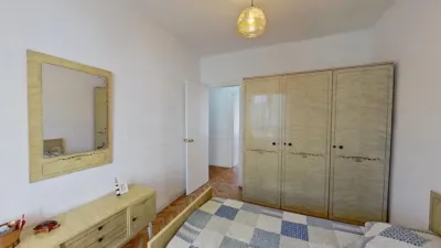 Apartment on Calle de León Felipe photo 15
