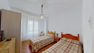 Apartment on Calle de León Felipe photo 4