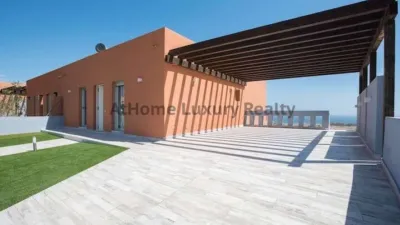 Villa in Antigua photo 2