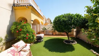 Piso – Orihuela, Urbanización Lomas de Cabo Roig, Urbanización La Zenia II - Más