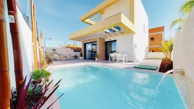 Casa – Los Montesinos - Más