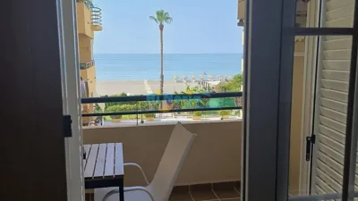 Apartamento en alquiler en , 1A.Línea de Playa, Benajarafe (Vélez-Málaga)
