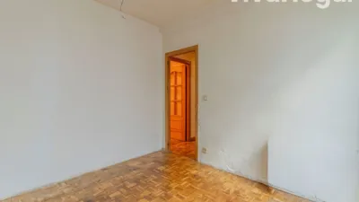 Apartment on Clara del Rey Street, 48 photo 10