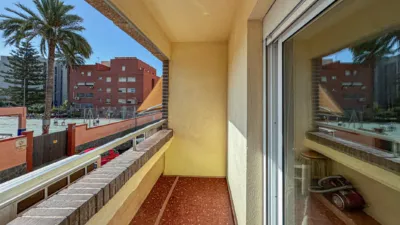 Piso en calle de la Calzada de Castro photo 2