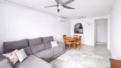Apartamento en alquiler en Calaburras-El Chaparral, Calaburras-El Chaparral (Distrito Mijas Costa. Mijas) de 1.300 €<span>/mes</span>