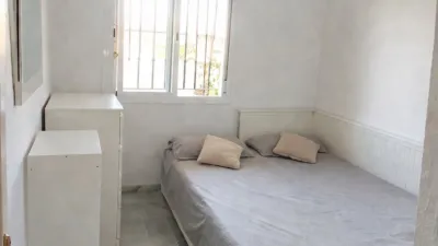 Apartamento en alquiler en Calaburras-El Chaparral, Calaburras-El Chaparral (Distrito Mijas Costa. Mijas) de 1.300 €<span>/mes</span>