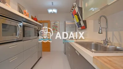 Duplex penthouse on Agustina de Aragón Street, 1 photo 20