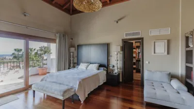 Casa en venta en Calle Marquesa de la Casa Loring, Cortijo de Maza-Finca Monsálvez-El Olivar (Distrito Churriana. Málaga Capital) de 2.350.000 €