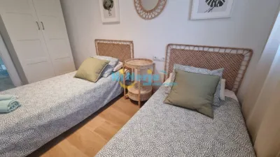 Apartamento en alquiler en , Zona de Playa, en El Centro, Cerca del Mar, Cerca del Golf, Cerca del Puerto, Zona Comercial, Zona, Torre del Mar (Vélez-Málaga) de 115 €<span>/día</span>
