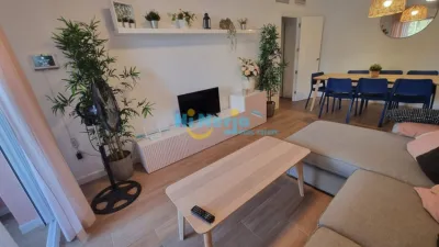 Apartamento en alquiler en , Zona de Playa, en El Centro, Cerca del Mar, Cerca del Golf, Cerca del Puerto, Zona Comercial, Zona, Torre del Mar (Vélez-Málaga) de 115 €<span>/día</span>