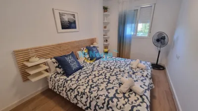 Apartamento en alquiler en , Zona de Playa, en El Centro, Cerca del Mar, Cerca del Golf, Cerca del Puerto, Zona Comercial, Zona, Torre del Mar (Vélez-Málaga) de 115 €<span>/día</span>