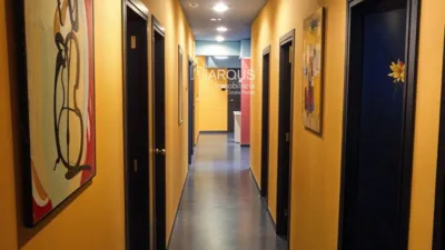 Local comercial en venta en Ensanche - Sar - Más