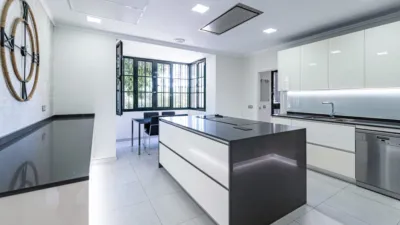 Villa in Altos de Estepona photo 15
