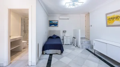 Villa in Altos de Estepona photo 28