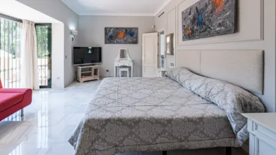 Villa in Altos de Estepona photo 36