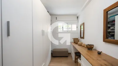 Apartment in Plaça de Clementina Arderiu photo 16