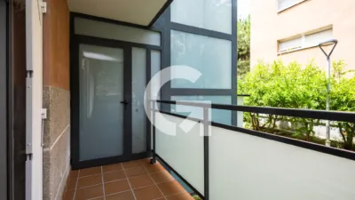 Apartment in Plaça de Clementina Arderiu photo 24
