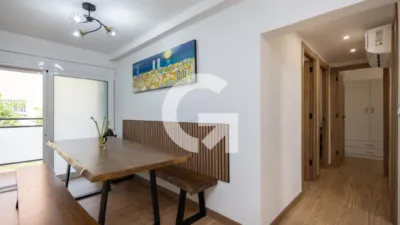 Apartment in Plaça de Clementina Arderiu photo 4