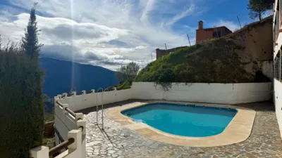 Apartment in Carataunas photo 2