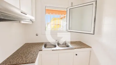 Apartment on Carrer de Girona photo 12