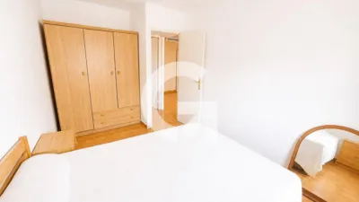 Apartment on Carrer de Girona photo 19