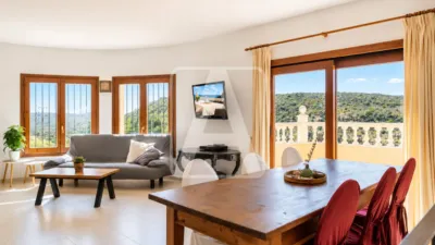 Chalet in Cumbre del Sol photo 5