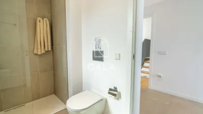 Chalet on Josefina de La Torre Street photo 24