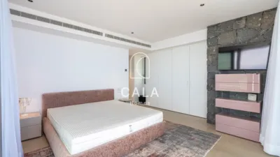 Chalet on Josefina de La Torre Street photo 27