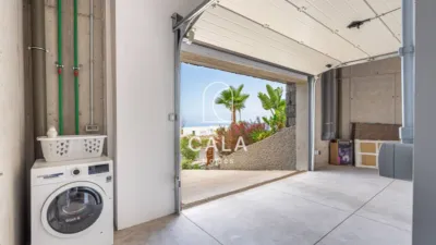 Chalet on Josefina de La Torre Street photo 68