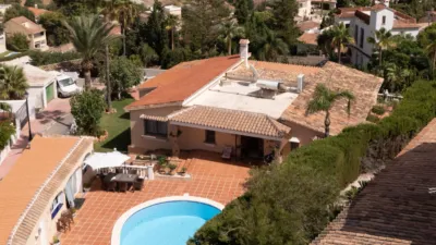 Chalet on Calle de las Amapolas photo 3