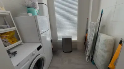 Apartment on street photo 23