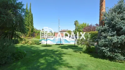 Semi-detached house at Calle C, No. 24 photo 27